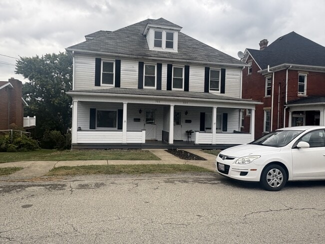 Building Photo - 506 Parker Ave