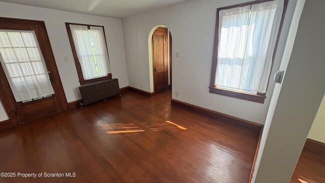Building Photo - 996 PA-307