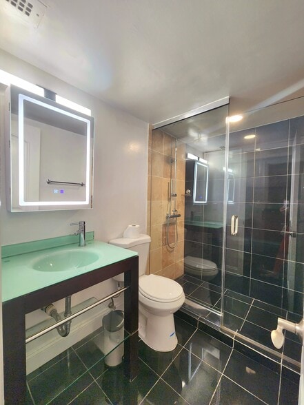 Building Photo - 4242 East West Hwy