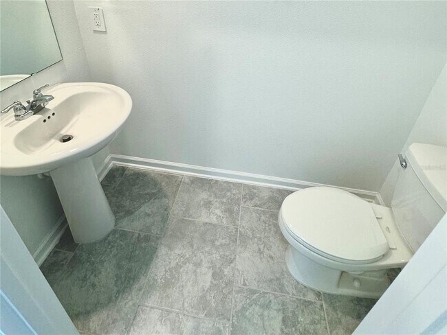 Building Photo - 1727 Foreman Rd