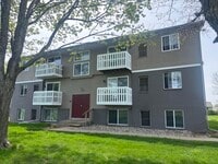 Building Photo - 131 Canfield St