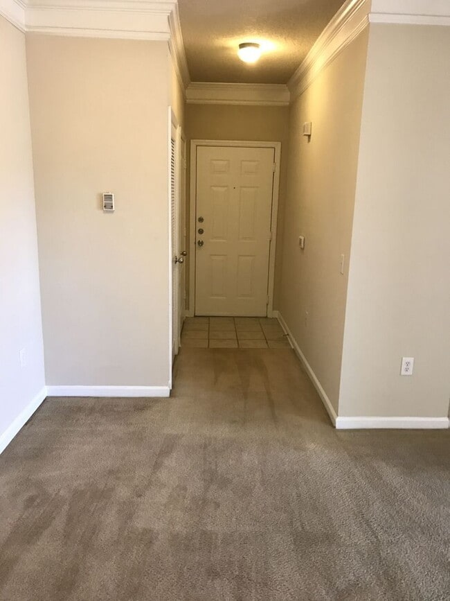 Building Photo - Just Listed!  2/2 Second Floor Unit Located at the Beautiful Mirabella Condominiums