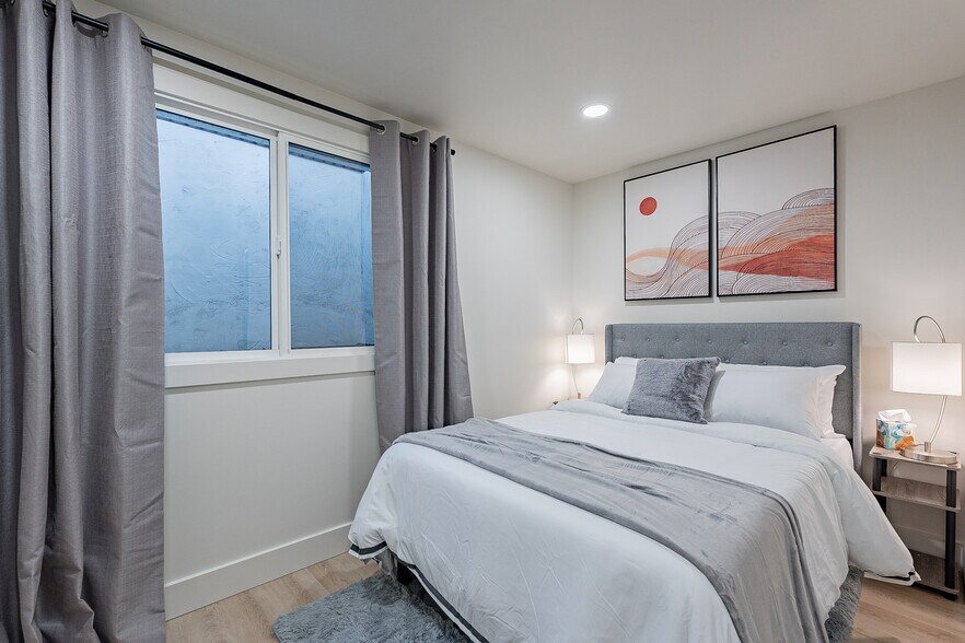 Bedroom #4 - 126 E Palmcroft Dr