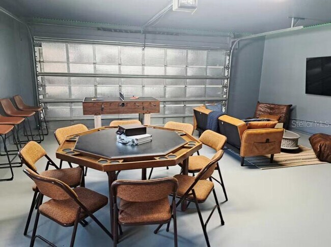 Building Photo - 1104 71st St NW