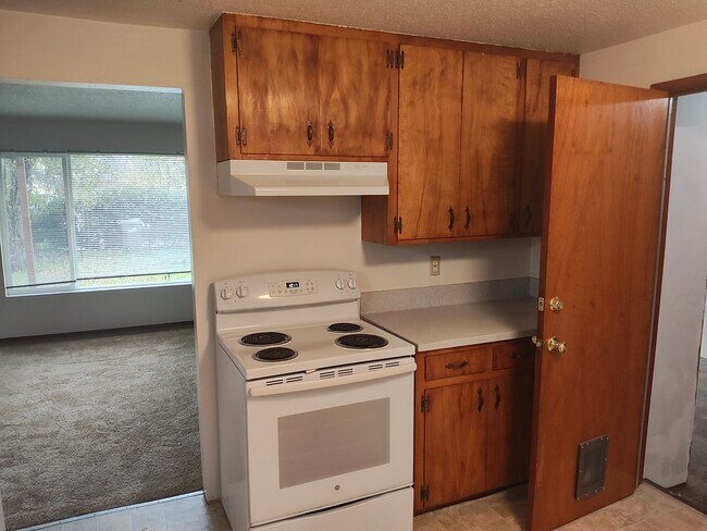 Building Photo - 247npo