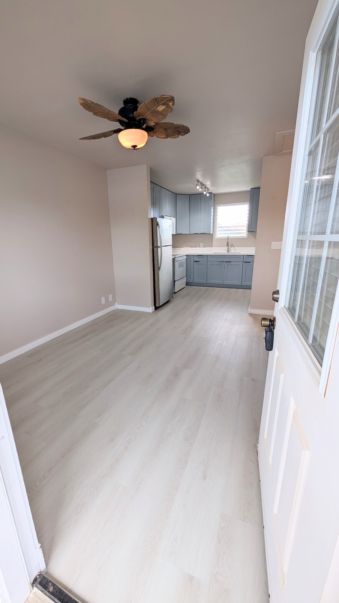 New Flooring - 68-052 Akule St