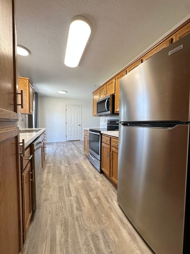 Building Photo - Cute Home For Rent In Rexburg