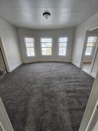 Building Photo - 226 13th St N