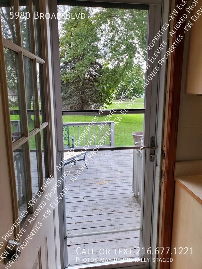 Building Photo - Welcome home !!