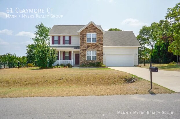 Building Photo - 11 Claymore Ct