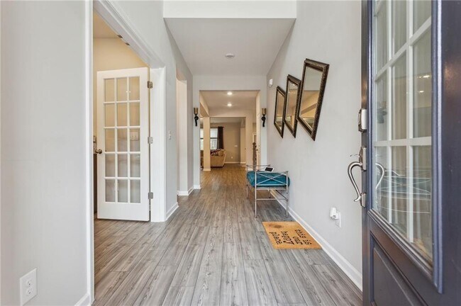 Building Photo - 4367 Waxwing St