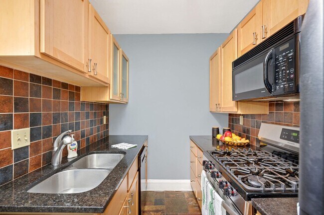 Building Photo - Charming 1-Bed 1-Bath Available Now!