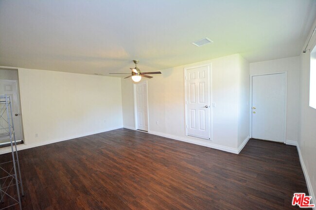 Building Photo - 23701 Bessemer St