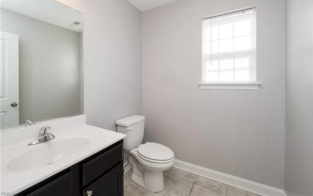 Downstairs Bathroom - 854 43rd St