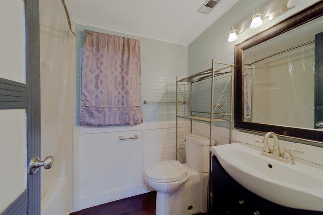 Building Photo - 240 N Bayshore Blvd