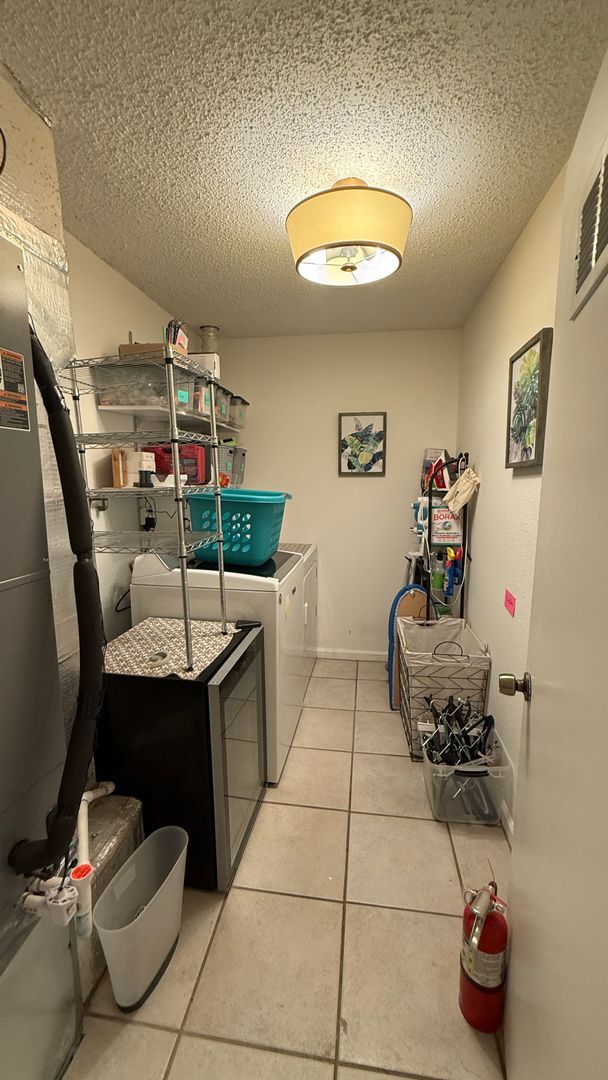Building Photo - 5840 Tanglewood Dr NE