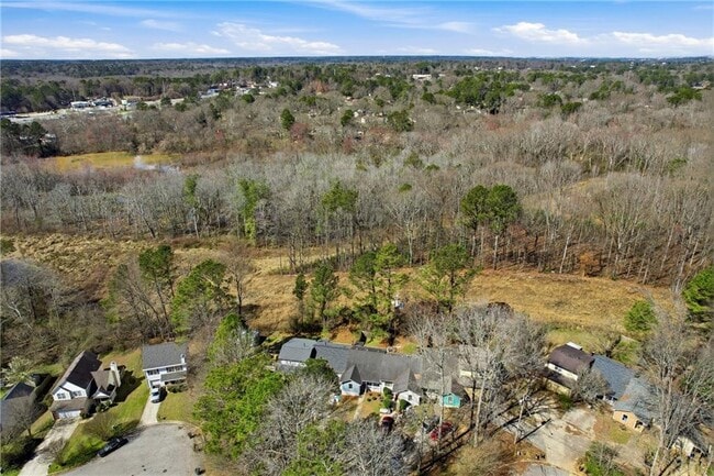 Building Photo - 858 Ohara Dr