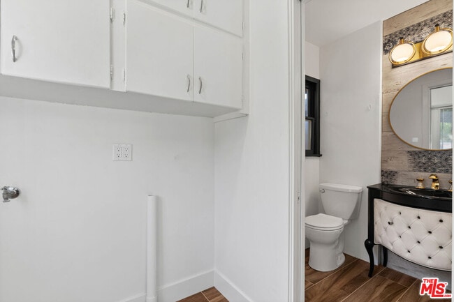 Building Photo - 5266 Veronica St