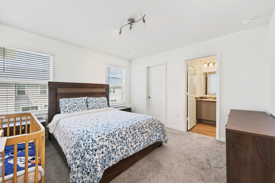 Building Photo - 2338 Carrabelle Way