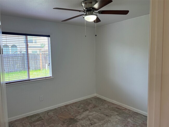 Building Photo - 18311 Melissa Springs Dr