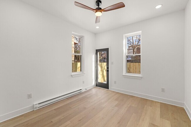 Building Photo - 2345 N 16th St