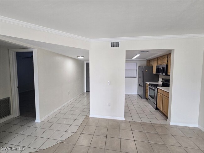Building Photo - 4815 Triton Ct E