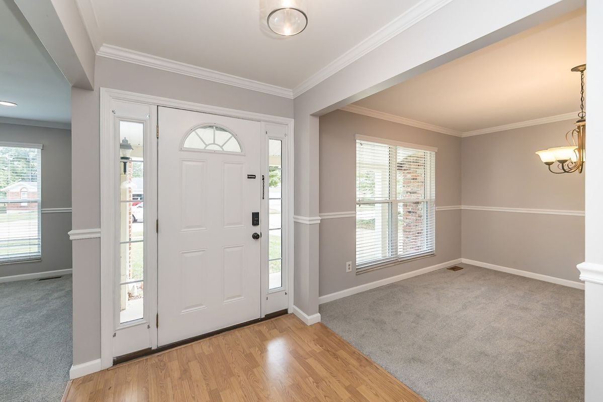 Building Photo - 15451 Duxbury Way