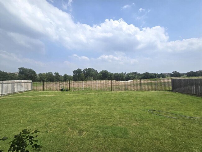 Building Photo - 124 Ribera Dr