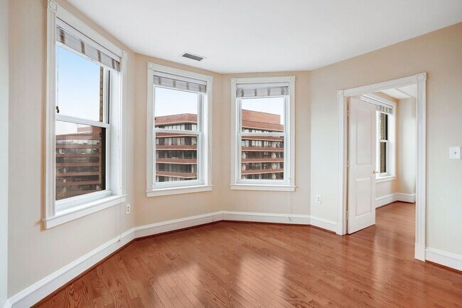 Building Photo - 2600 Pennsylvania Ave NW