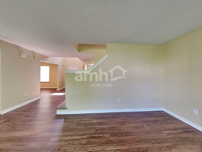 Building Photo - 12024 Seahawks Ln