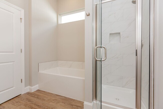 Building Photo - 4731 Stunner Ln