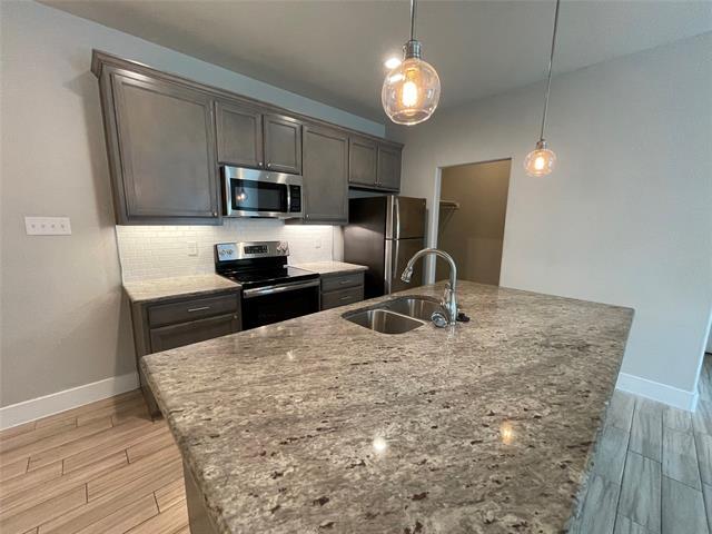 Building Photo - 8037 Arbor Ave