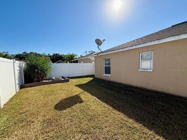 Building Photo - 22320 Red Jacket Ln