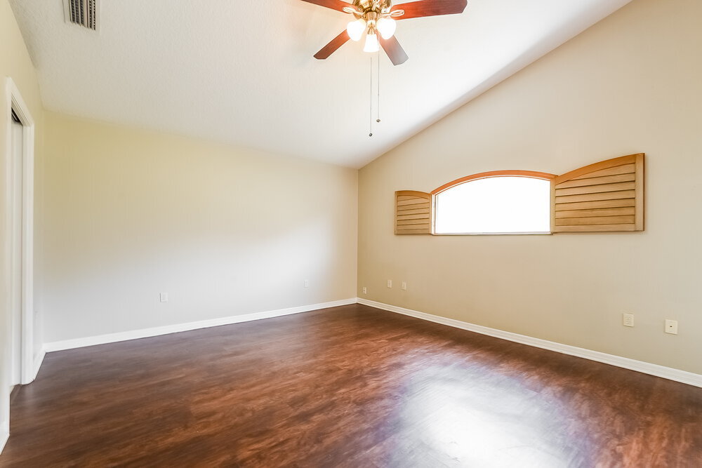 Building Photo - 1436 Lake Marion Dr