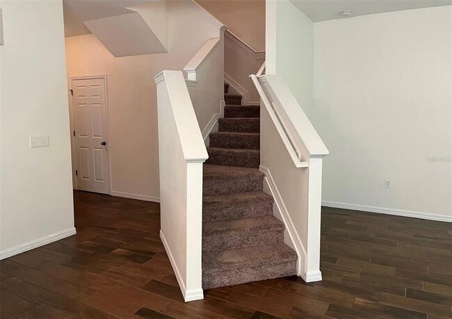 Building Photo - 6706 Eagle Feather Dr