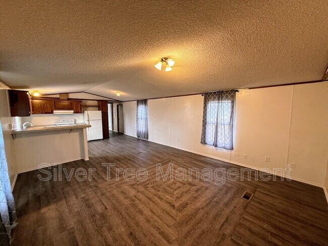 Building Photo - 236 Lark Meadow Dr