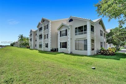 Building Photo - 2871 N Oakland Forest Dr