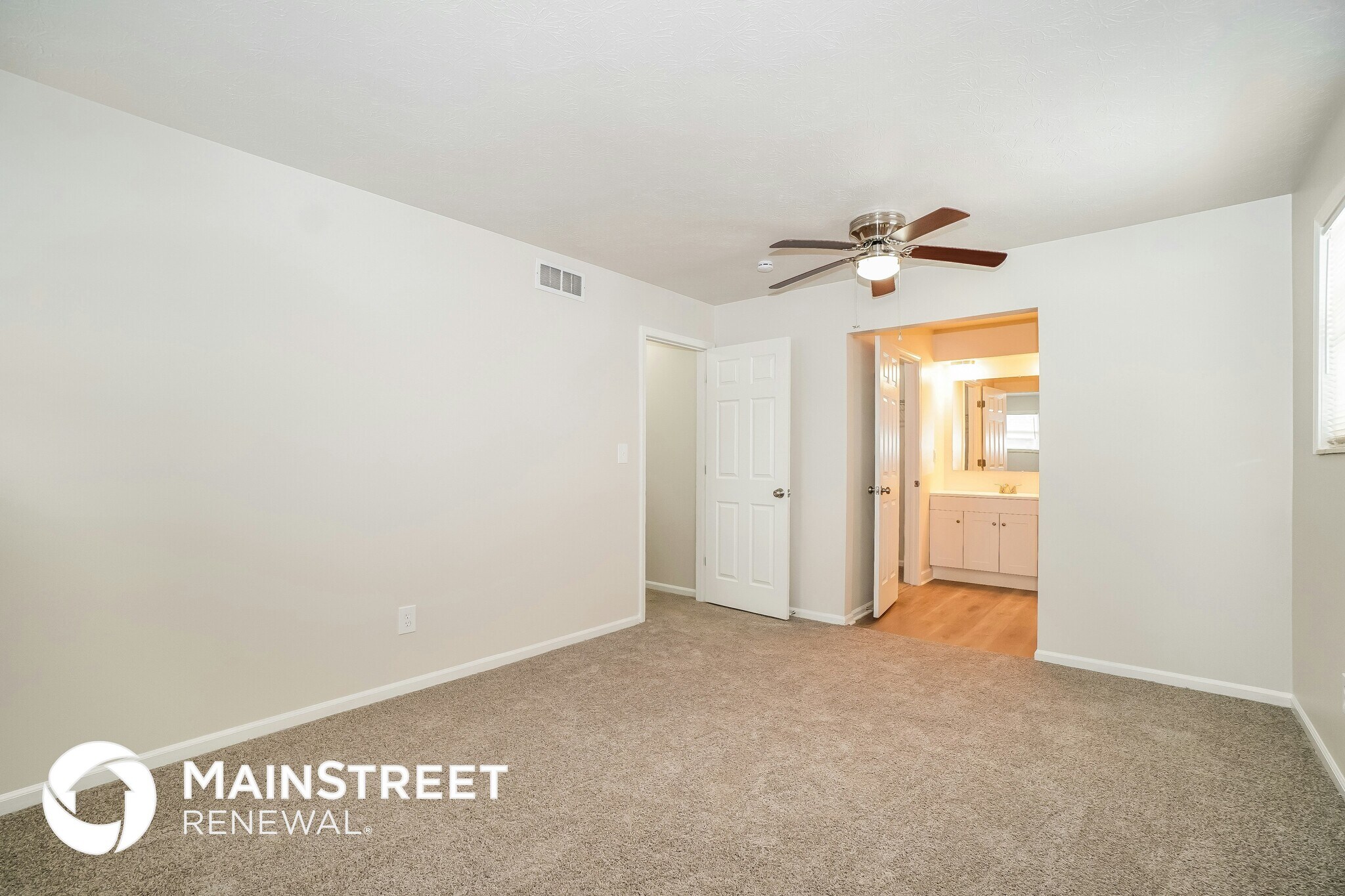 Building Photo - 1722 Blue Ash Pl