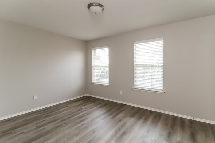 Building Photo - 1025 Maidenhair Ln