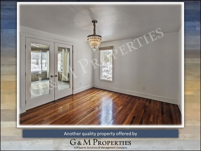 Building Photo - Rarely Available 4-Bedroom House - in Pitt...