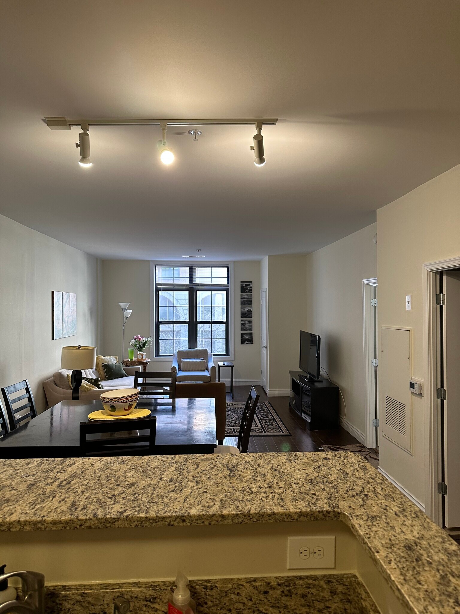 Building Photo - 1111 25th St NW