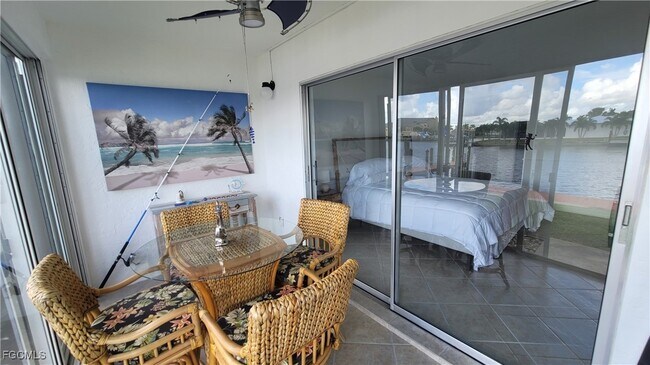 Building Photo - 1827 SE 41st St