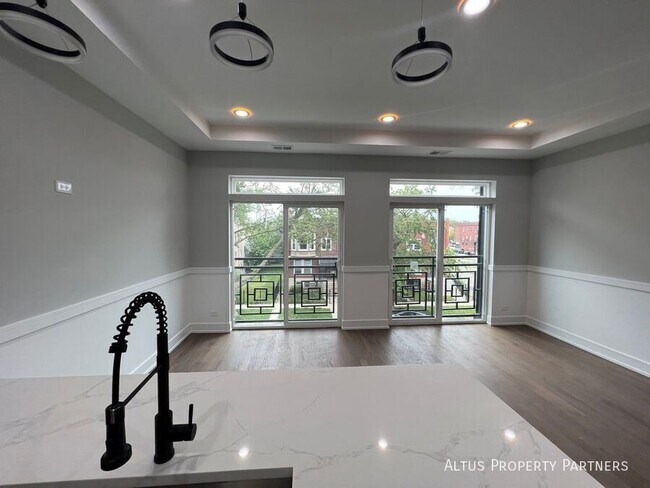 Building Photo - 6444 S Evans Ave