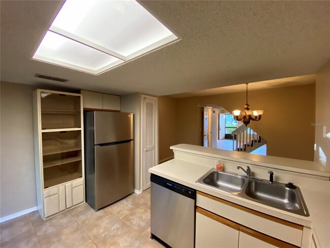 Building Photo - 2267 Fletchers Point Cir