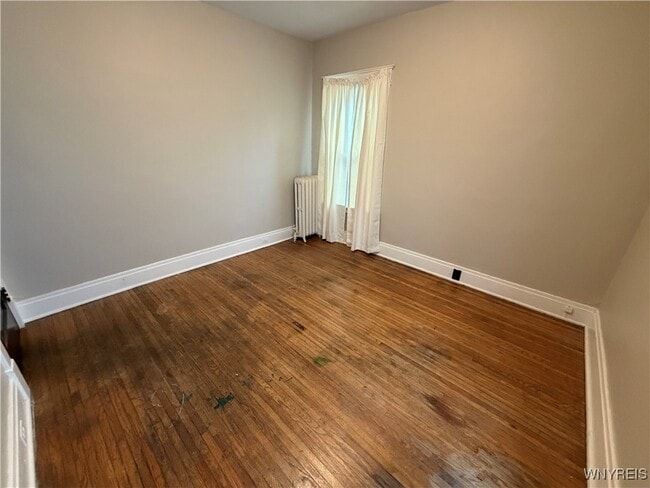 Building Photo - 41 Crestwood Ave