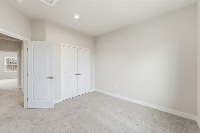 Building Photo - 339 Telluride Ln