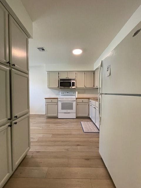 Building Photo - 3 Canova Ln
