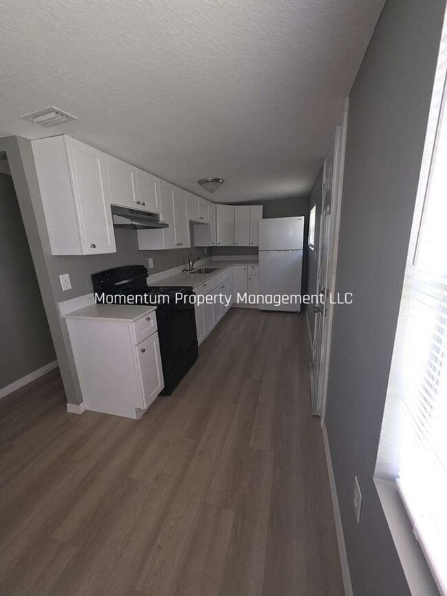 Building Photo - 3341 S Combee Rd