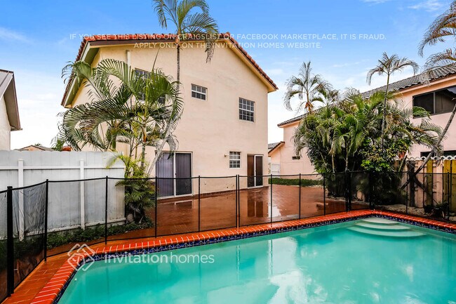 Building Photo - 15400 SW 59th St