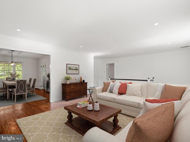 Building Photo - 1105 Waterloo Rd